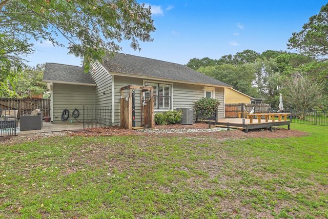 1453 Cypress Court, Mount Pleasant, SC 29466
