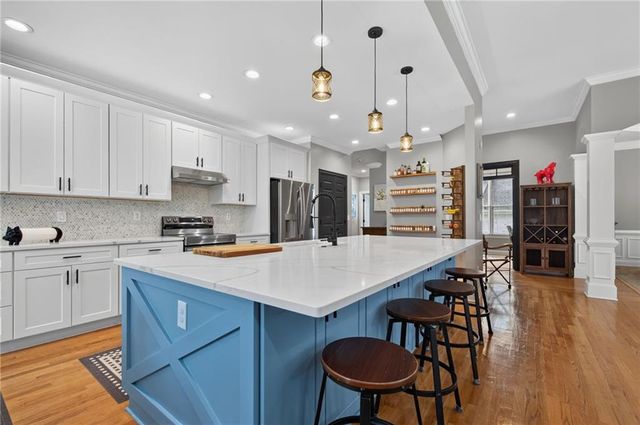 8540 Edwardton Drive, Roswell, GA 30076