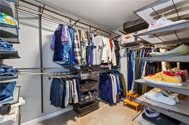 8540 Edwardton Drive, Roswell, GA 30076