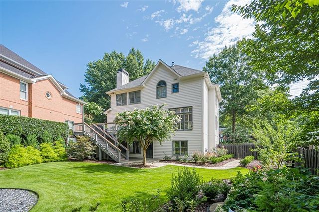 8540 Edwardton Drive, Roswell, GA 30076