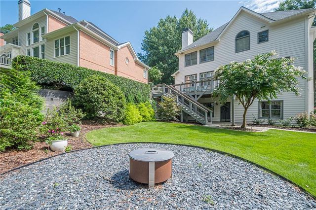8540 Edwardton Drive, Roswell, GA 30076