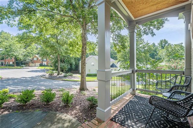 8540 Edwardton Drive, Roswell, GA 30076