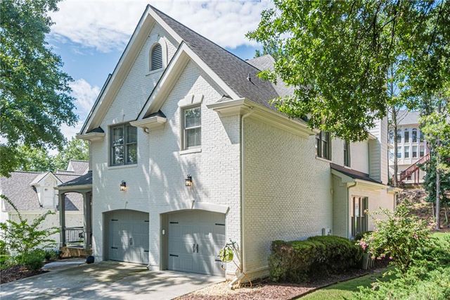 8540 Edwardton Drive, Roswell, GA 30076
