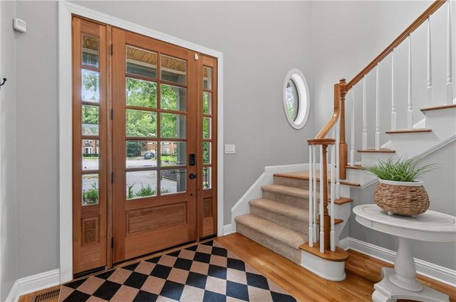 8540 Edwardton Drive, Roswell, GA 30076