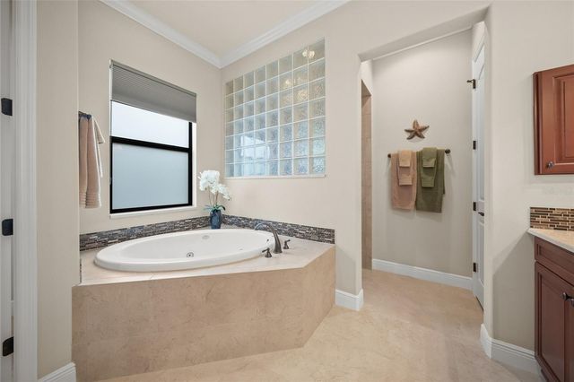 4110 COMMODORE BOULEVARD, Cortez, FL 34215