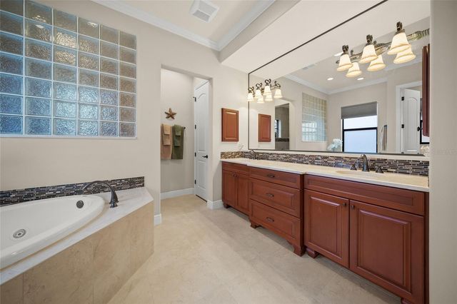 4110 COMMODORE BOULEVARD, Cortez, FL 34215