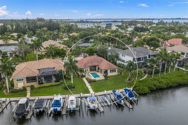 4110 COMMODORE BOULEVARD, Cortez, FL 34215