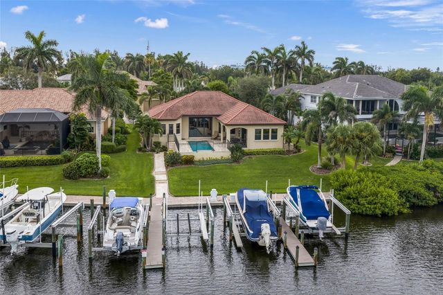 4110 COMMODORE BOULEVARD, Cortez, FL 34215