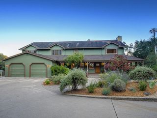 700 Meadowridge Road, Watsonville, CA 95076
