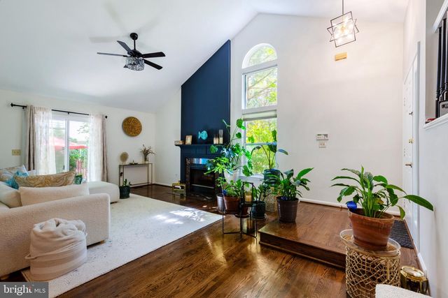 12 CHELSEA CT, Annapolis, MD 21403