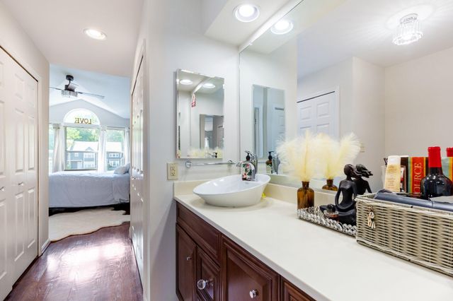 12 CHELSEA CT, Annapolis, MD 21403