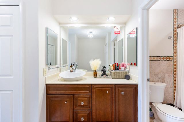 12 CHELSEA CT, Annapolis, MD 21403