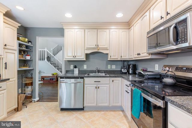12 CHELSEA CT, Annapolis, MD 21403