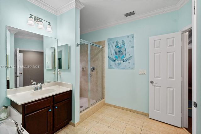 6073 Grand Cypress Cir W, Coconut Creek, FL 33073