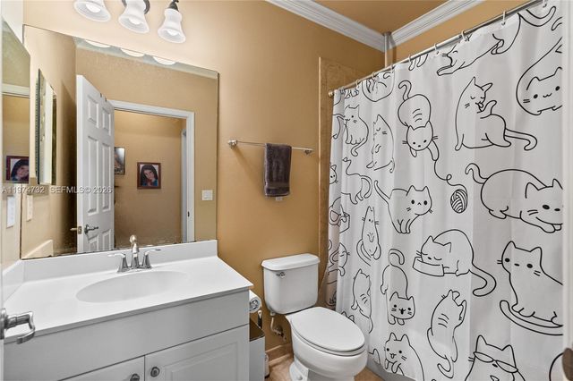 6073 Grand Cypress Cir W, Coconut Creek, FL 33073