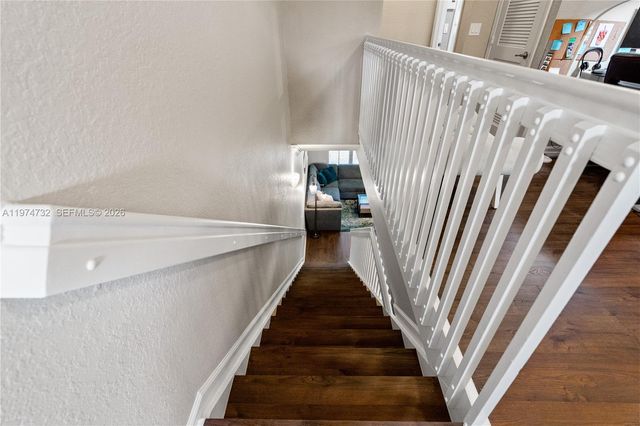 6073 Grand Cypress Cir W, Coconut Creek, FL 33073