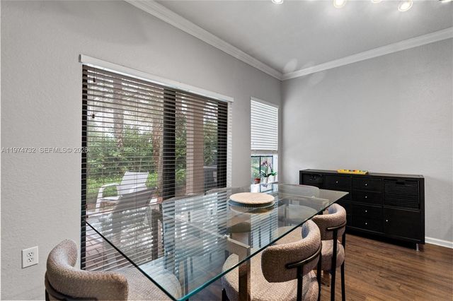 6073 Grand Cypress Cir W, Coconut Creek, FL 33073