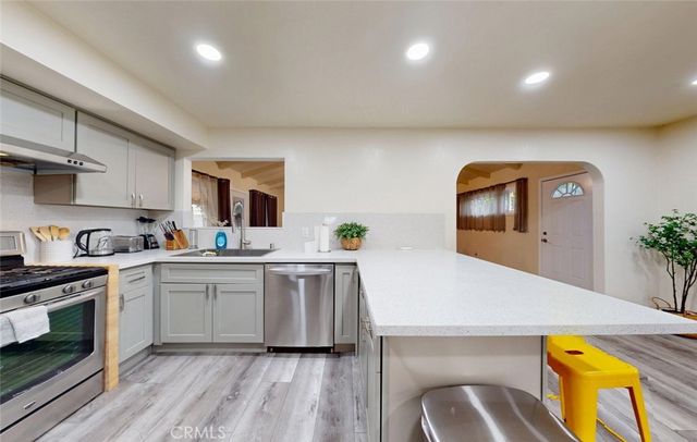6631 Walton, Huntington Beach, CA 92647