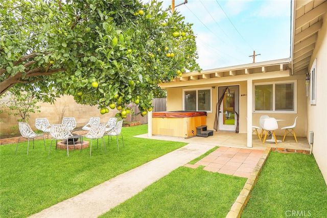 6631 Walton, Huntington Beach, CA 92647