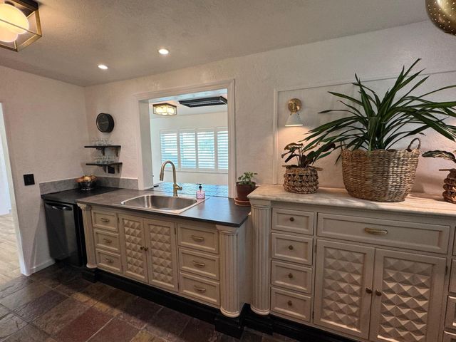 2099 SW Lake Circle Drive, Boynton Beach, FL 33426