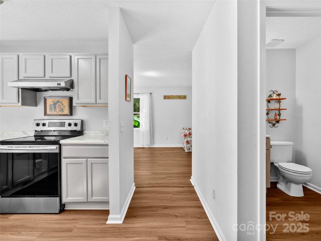 2 Wilson Creek Drive, Asheville, NC 28803