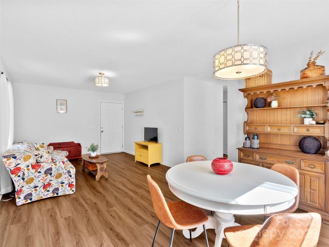 2 Wilson Creek Drive, Asheville, NC 28803