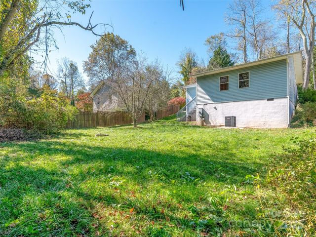 2 Wilson Creek Drive, Asheville, NC 28803