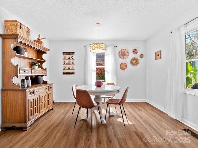 2 Wilson Creek Drive, Asheville, NC 28803