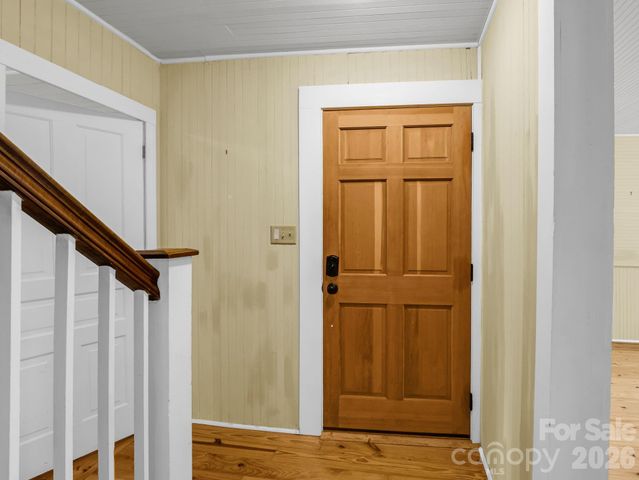 808 Montreat Road, Black Mountain, NC 28711