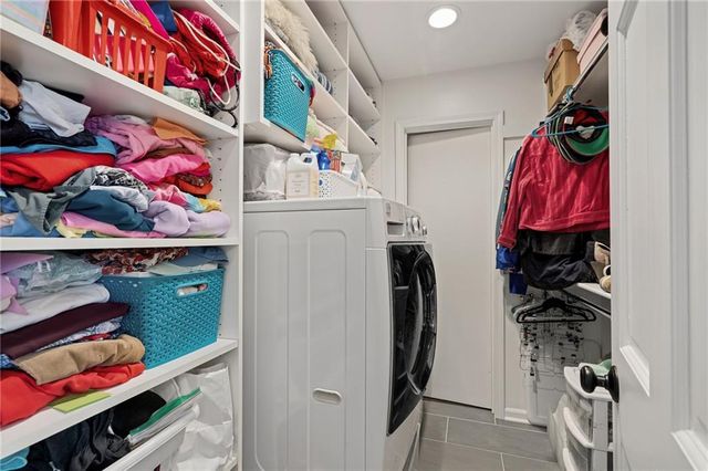 8525 Briar Lane, Prairie Village, KS 66207