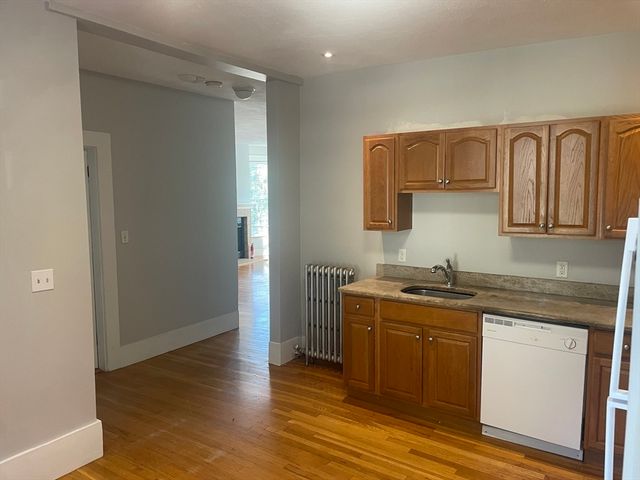 4 Blaney Street 2, Swampscott, MA 01907