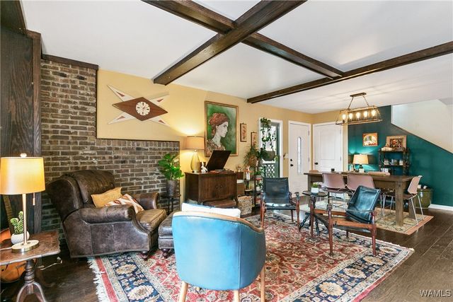 15491 Sandstone, Northport, AL 35475