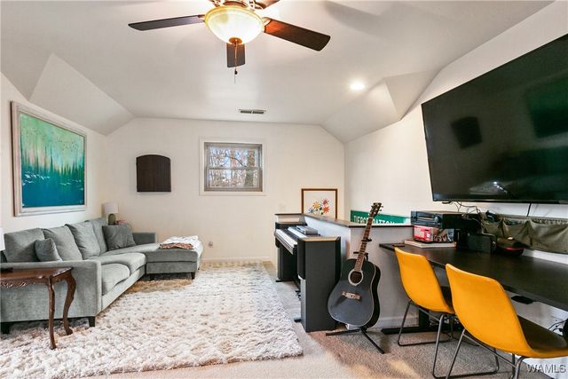 15491 Sandstone, Northport, AL 35475