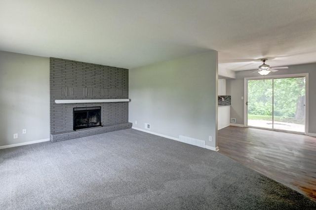 4407 S Phelps Road, Independence, MO 64055