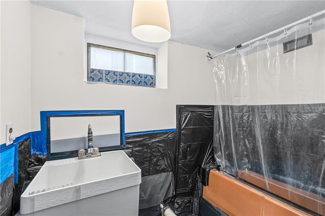 80 Hillside Avenue, Providence, RI 02906