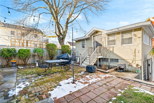 80 Hillside Avenue, Providence, RI 02906