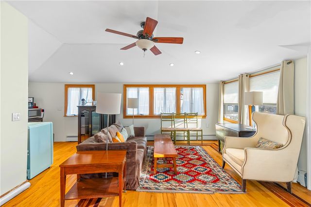 80 Hillside Avenue, Providence, RI 02906