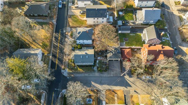 80 Hillside Avenue, Providence, RI 02906