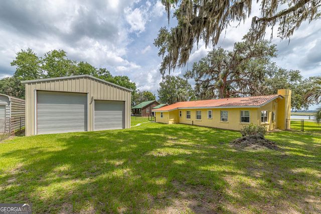 1291 River Street NE, Townsend, GA 31331