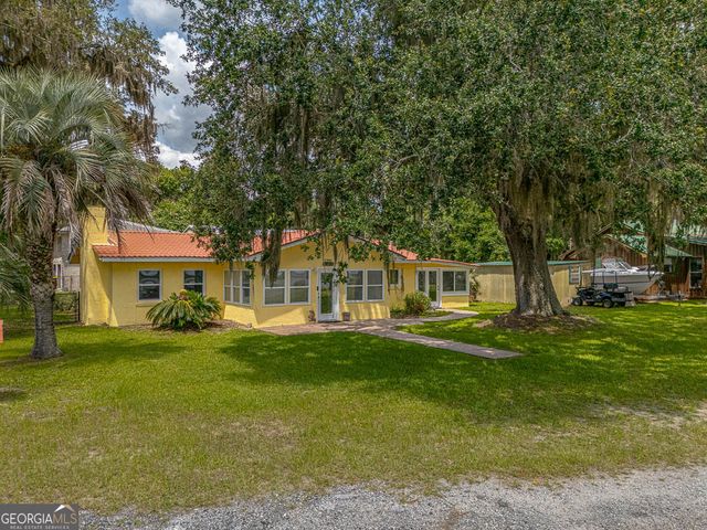 1291 River Street NE, Townsend, GA 31331