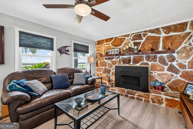 1291 River Street NE, Townsend, GA 31331