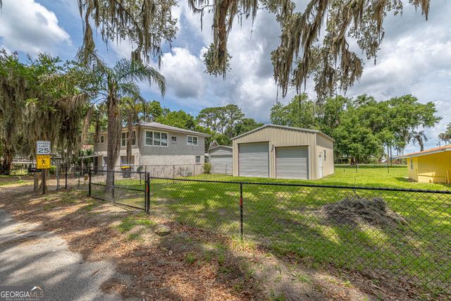 1291 River Street NE, Townsend, GA 31331