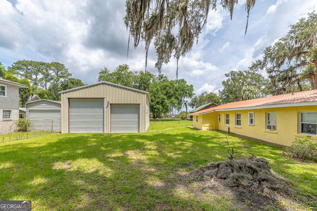 1291 River Street NE, Townsend, GA 31331