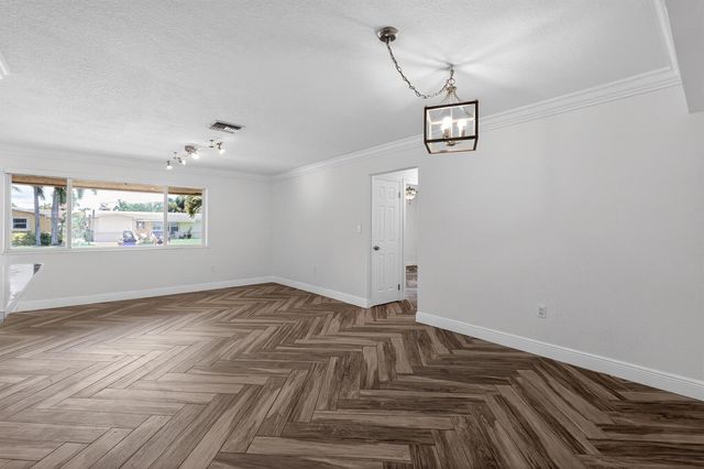 8580 NW 12th Street, Pembroke Pines, FL 33024