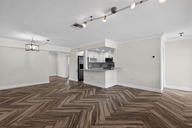 8580 NW 12th Street, Pembroke Pines, FL 33024