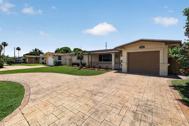 8580 NW 12th Street, Pembroke Pines, FL 33024
