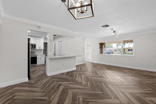 8580 NW 12th Street, Pembroke Pines, FL 33024