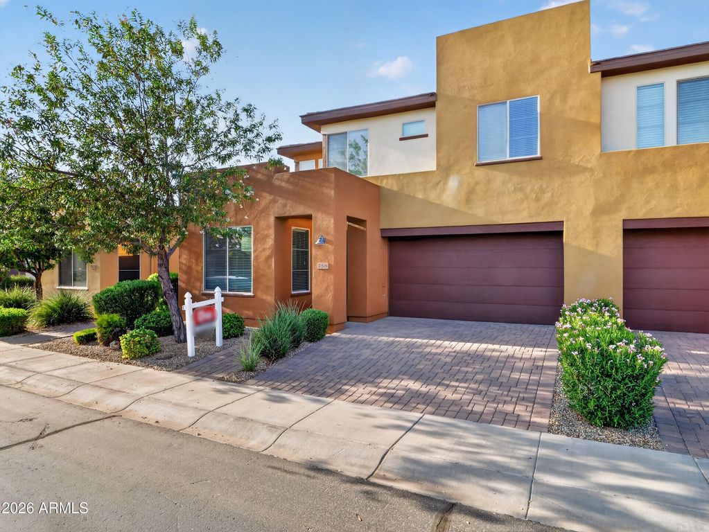 756 E VERDE Boulevard, Queen Creek, AZ 85140 — photo 2