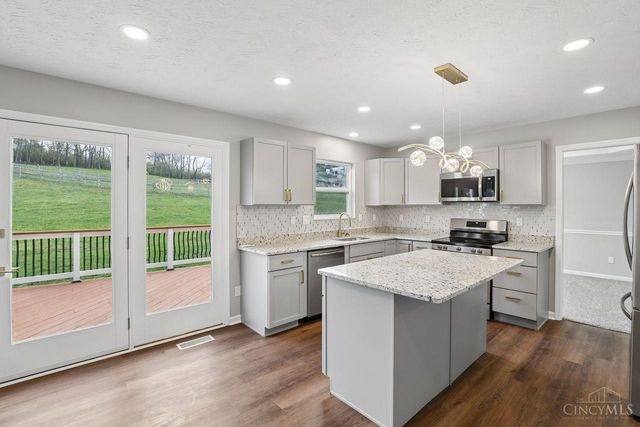 320 Bridle Pass Way, Monroe, OH 45050