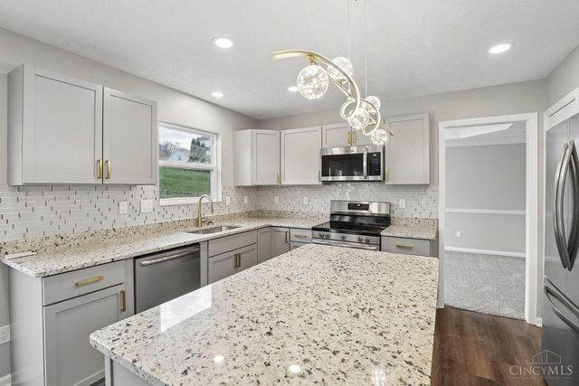 320 Bridle Pass Way, Monroe, OH 45050